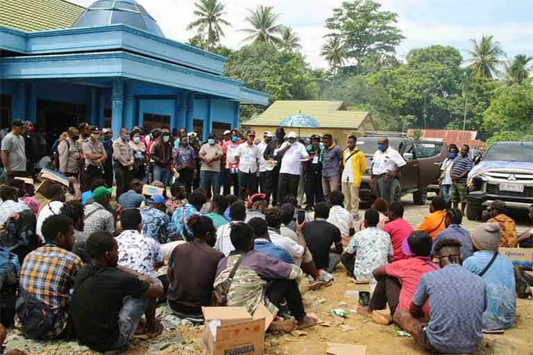 Mahasiswa Asal Mamberamo Tengah Terdampak Wabah Covid-19 Terima BLT